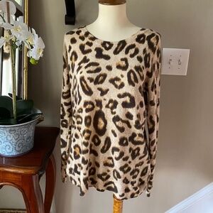 H&M Leopard Print Zipper Back Sweater Small